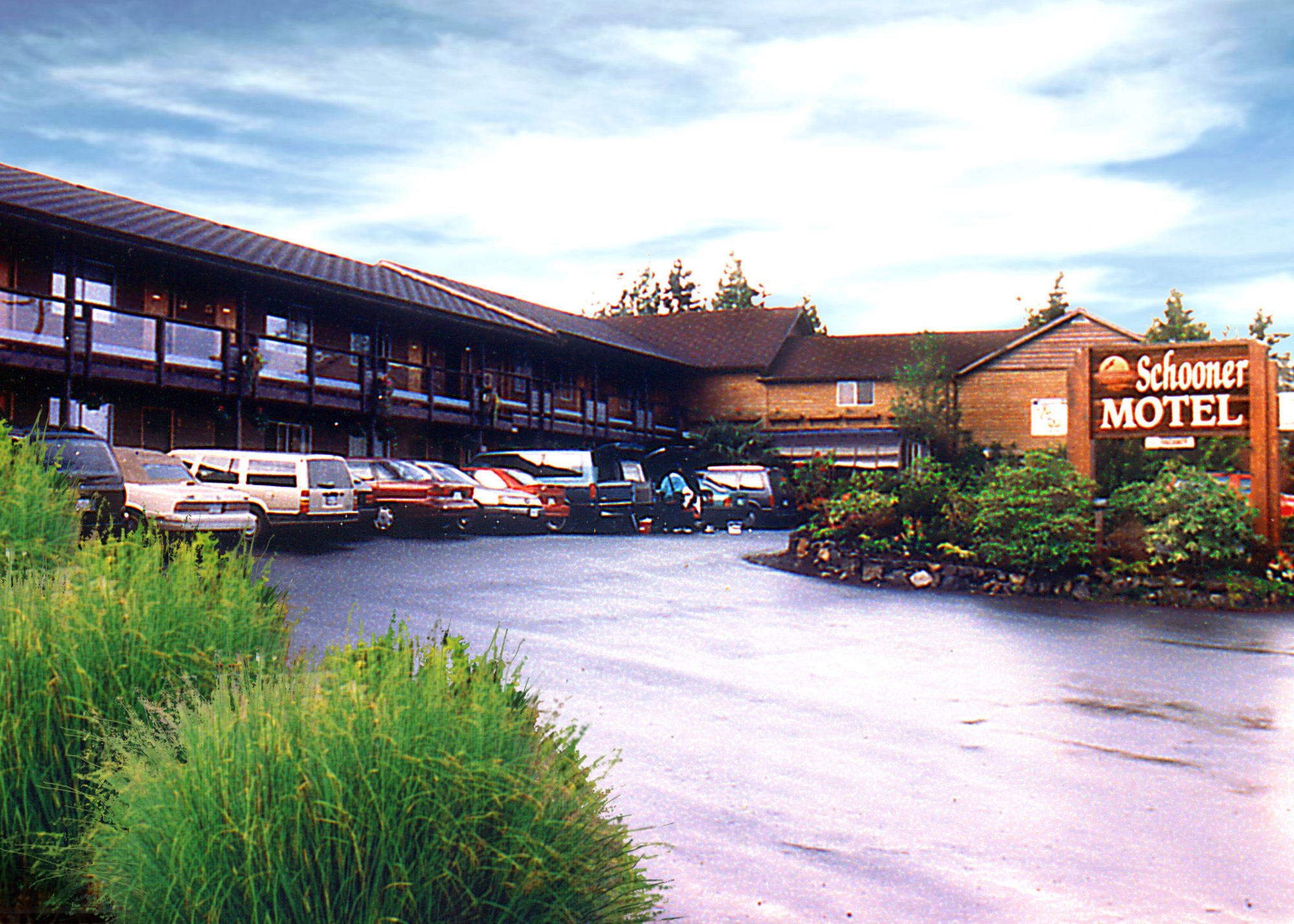 Schooner Motel Tofino Exterior foto